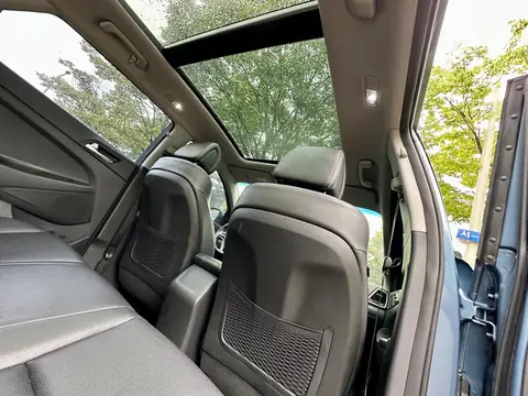 Foto 17 e Hyundai Tucson 1.7d