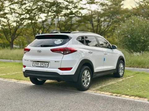 Foto 4 e Hyundai Tucson 1.7d