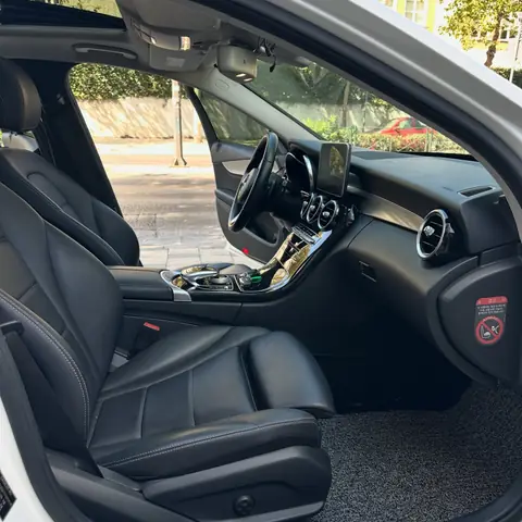 Foto 8 e Mercedes-Benz C220
