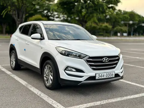 Foto 2 e Hyundai Tucson 2.0 d