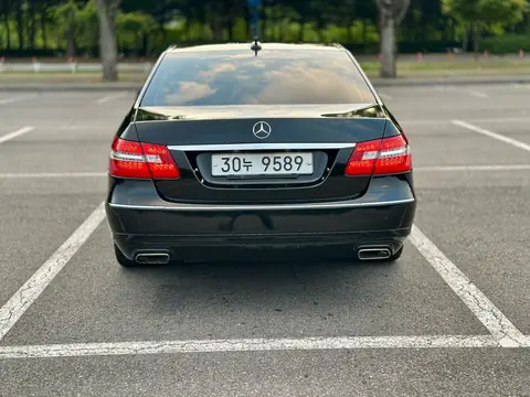 Foto 5 e Mercedes-Benz E220 CDI