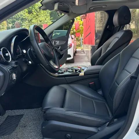 Foto 9 e Mercedes-Benz C220