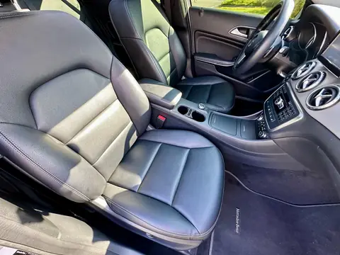 Foto 18 e Mercedes-Benz GLA 200 CDI
