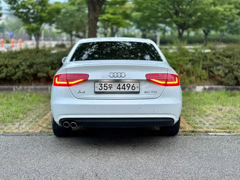 Foto 5 e Audi A4 30 TDI