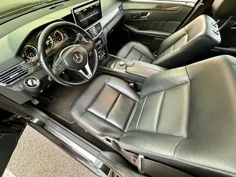 Foto 10 e Mercedes-Benz E220 CDI
