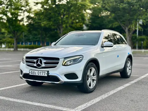 Foto 1 e Mercedes-Benz GLC220 d 4Matic