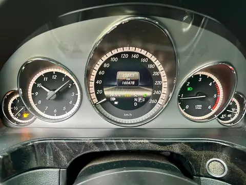 Foto 8 e Mercedes-Benz E220 CDI