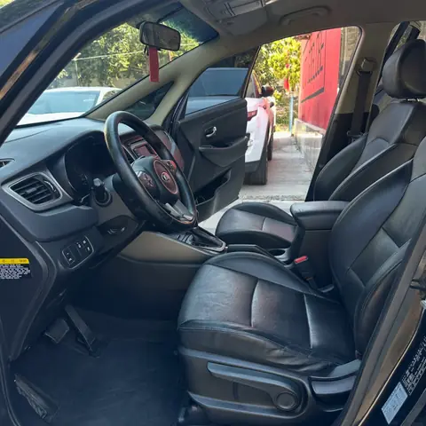 Foto 7 e Kia Carens 2.0 LPG