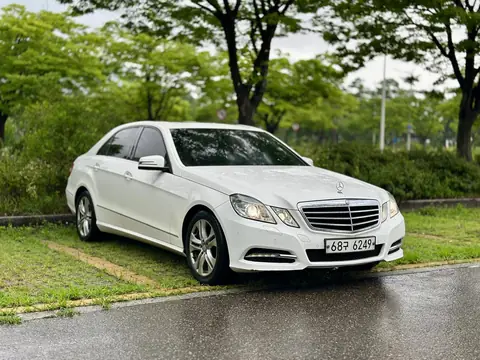 Foto 3 e Mercedes-Benz E220 CDI