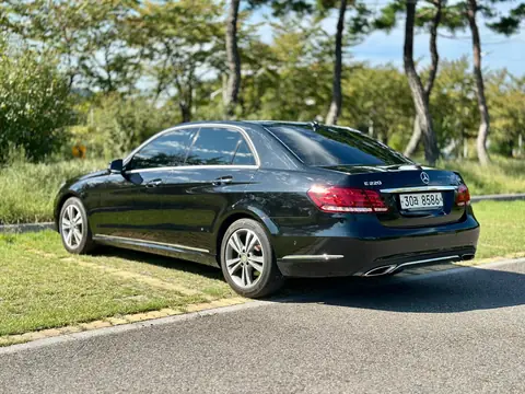 Foto 6 e Mercedes-Benz E220 CDI