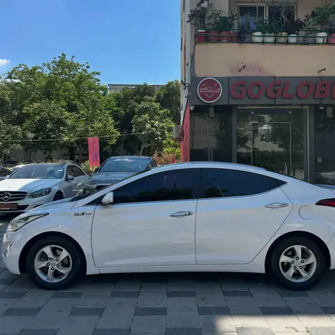 Foto 2 e Hyundai Avante 1.6d