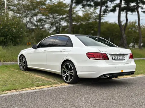 Foto 6 e Mercedes-Benz E220 BlueTEC