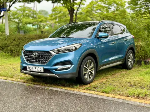 Foto 1 e Hyundai Tucson 1.7d