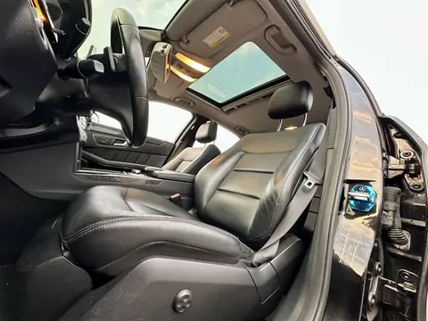 Foto 8 e Mercedes-Benz E220 CDI