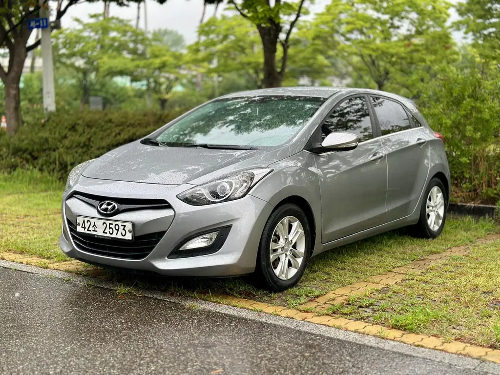 Hyundai I30 1.6d - foto 1