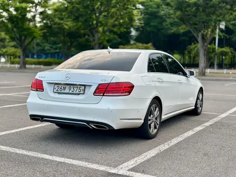 Foto 4 e Mercedes-Benz E220 CDI