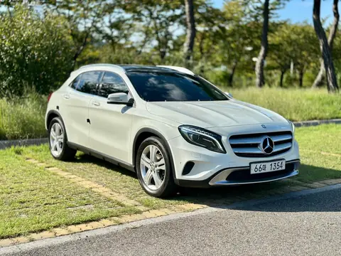 Foto 3 e Mercedes-Benz GLA 200 CDI