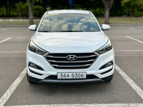 Foto 3 e Hyundai Tucson 2.0 d