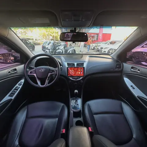 Foto 5 e Hyundai Accent 1.6 d