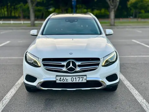 Foto 2 e Mercedes-Benz GLC220 d 4Matic