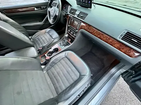 Foto 12 e Volkswagen Passat 2.0 TDI