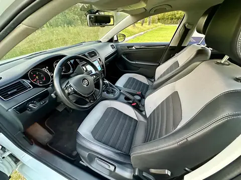 Foto 9 e Volkswagen Jetta 2.0 TDI