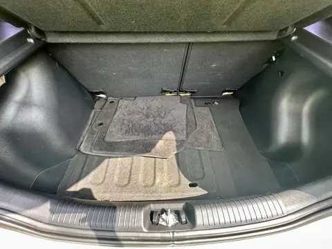 Foto 14 e Hyundai Accent 1.6d