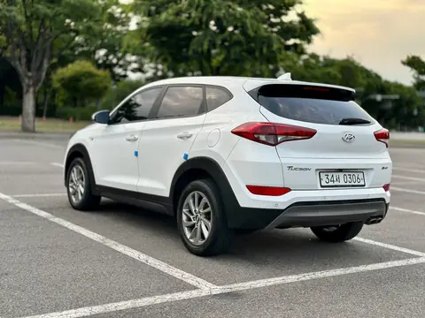 Foto 6 e Hyundai Tucson 2.0 d