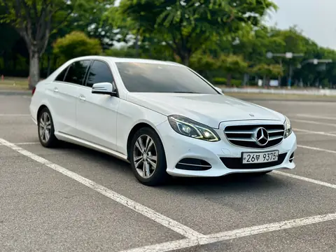 Foto 3 e Mercedes-Benz E220 CDI