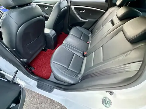 Foto 17 e Hyundai I30 1.6d