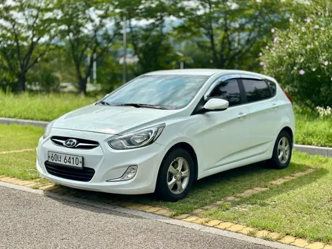 Foto 1 e Hyundai Accent 1.6d
