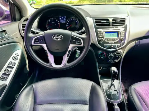 Foto 9 e Hyundai Accent 1.6d