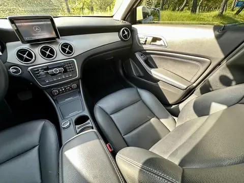 Foto 19 e Mercedes-Benz GLA 200 CDI