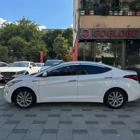 Foto 3 e Hyundai Avante 1.6d