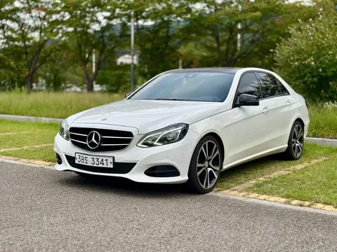 Foto 1 e Mercedes-Benz E220 BlueTEC
