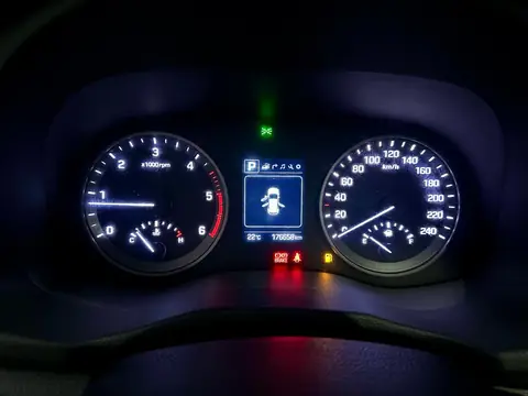 Foto 18 e Hyundai Tucson 1.7d