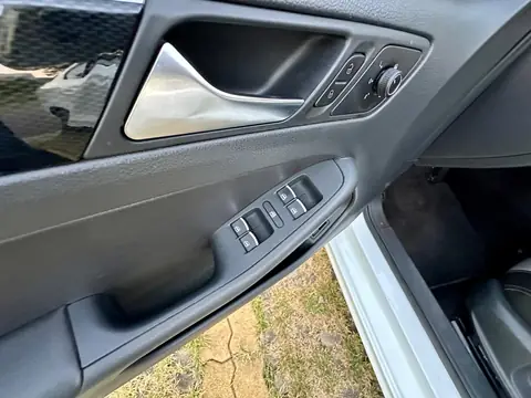 Foto 17 e Volkswagen Jetta 2.0 TDI