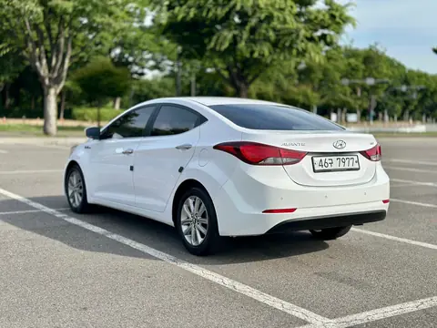 Foto 5 e Hyundai Avante 1.6d