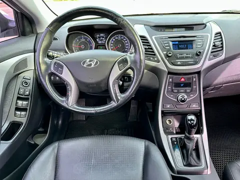 Foto 9 e Hyundai Avante 1.6d