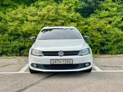 Foto 2 e Volkswagen Jetta 2.0 TDI