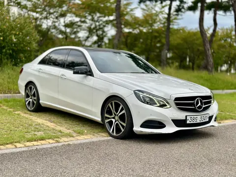 Foto 3 e Mercedes-Benz E220 BlueTEC