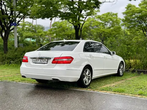 Foto 4 e Mercedes-Benz E220 CDI