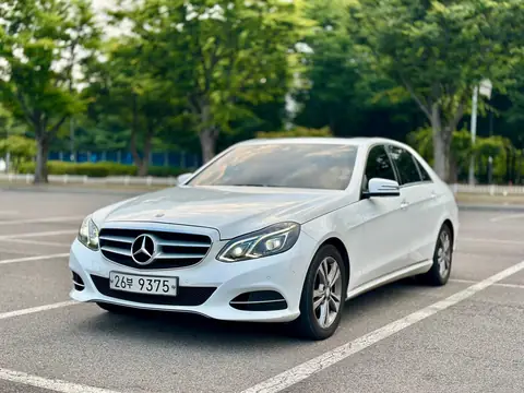 Mercedes-Benz E220 CDI