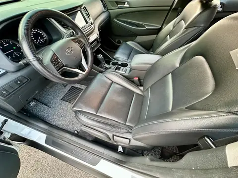 Foto 8 e Hyundai Tucson 2.0 d