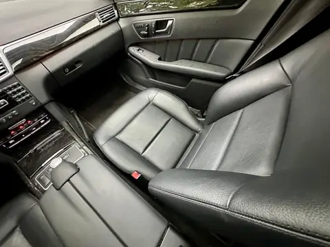 Foto 11 e Mercedes-Benz E220 CDI