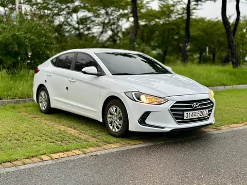 Foto 3 e Hyundai Avante 1.6 LPG
