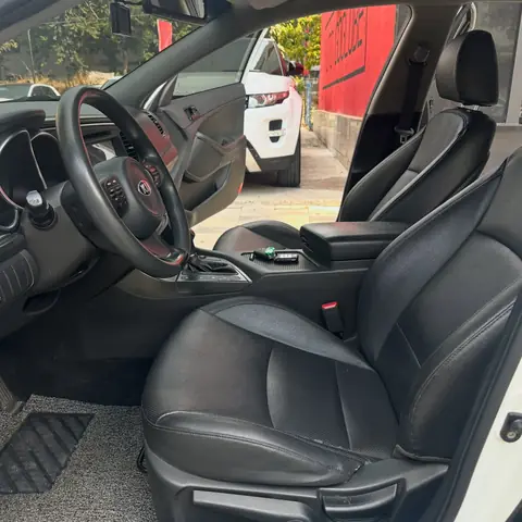 Foto 7 e Kia K5 2.0 LPG