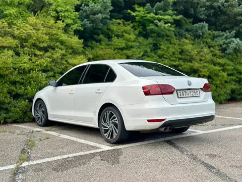 Foto 6 e Volkswagen Jetta 2.0 TDI