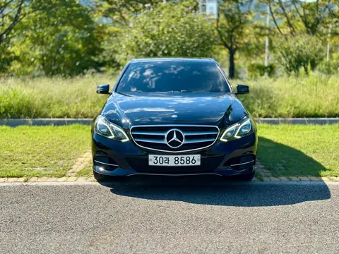 Foto 2 e Mercedes-Benz E220 CDI