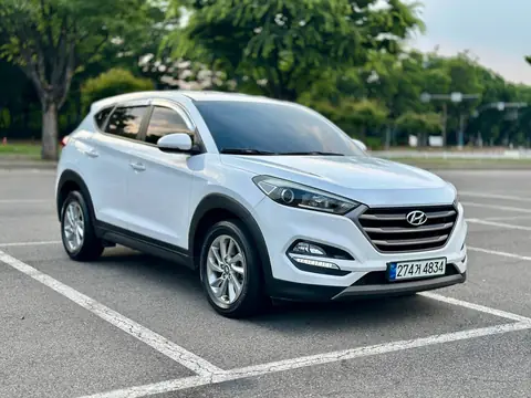 Foto 2 e Hyundai Tucson 2.0d